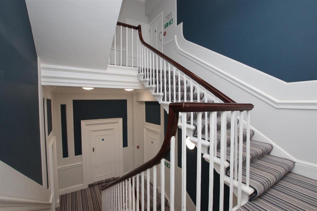 Communal hallway.JPG