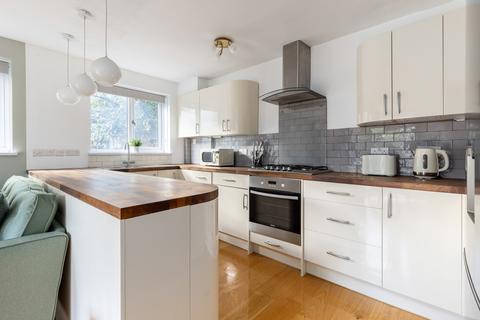 1 bedroom ground floor flat to rent, Allendale Close