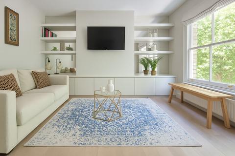 undefined, Loftus Road