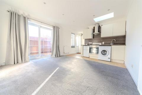 undefined, Lee Road, Leamington Spa