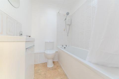 undefined, Lee Road, Leamington Spa