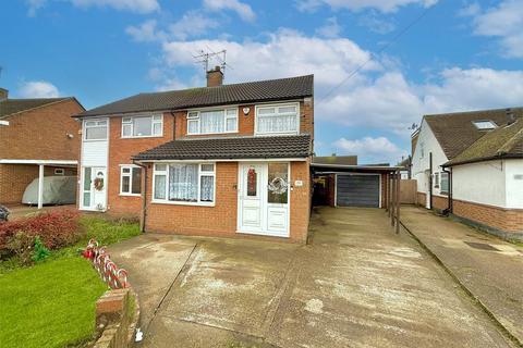 3 bedroom semi-detached house for sale, The Crescent, Caddington