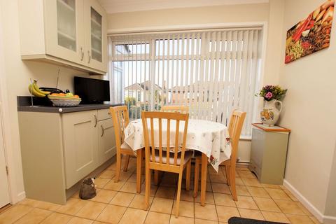 2 bedroom semi-detached bungalow for sale, Old Farm Lane, Stubbington, PO14