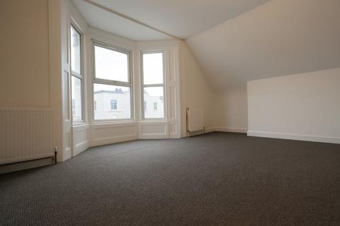 undefined, HMO Licence - 3 Bedroom flat in Bounds Green N22 8NG