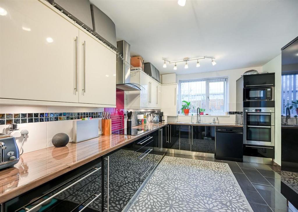24 Egerton Road-1.jpg