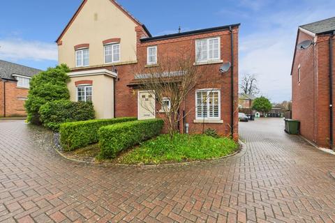 3 bedroom semi-detached house for sale, Kings Court, Bridgnorth WV15
