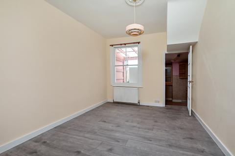 undefined, Connaught Road, Aldershot GU12