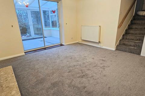 2 bedroom end of terrace house to rent, Taylor Close, Dawlish, EX7