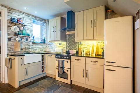 undefined, Selby DN14