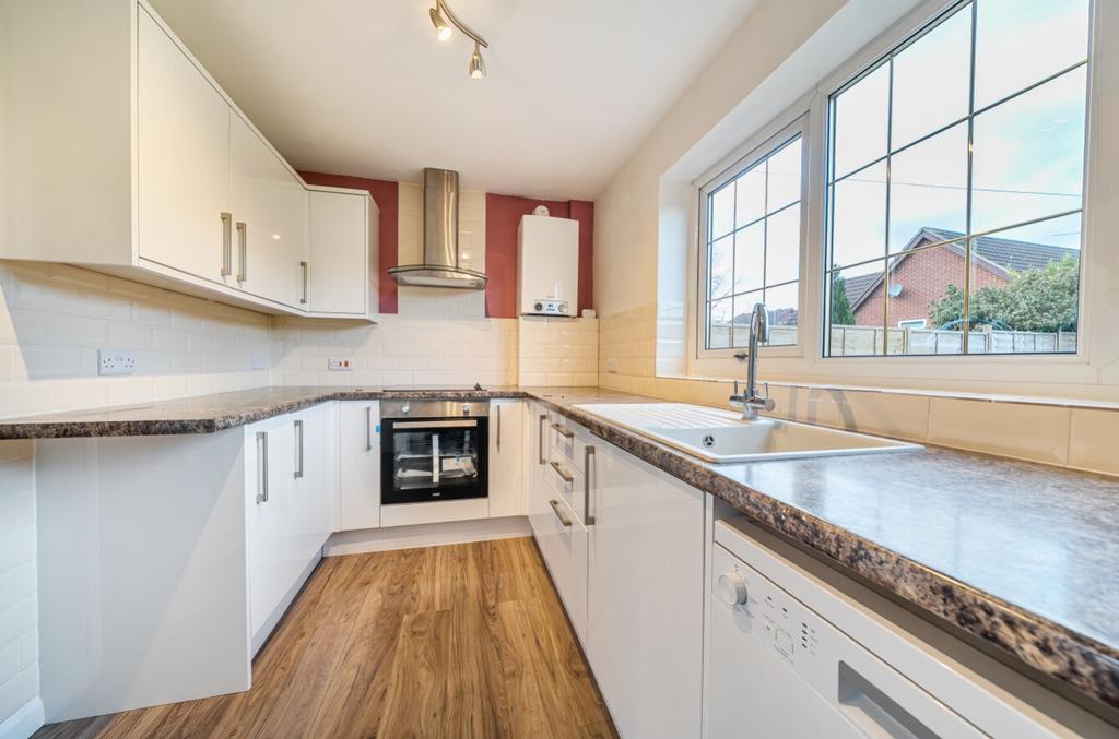 1389301-5-693ad5bd7265b