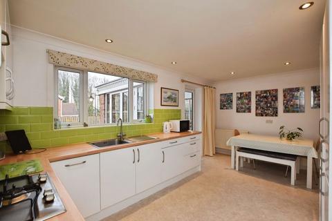 4 bedroom detached house for sale, Longhill Drive, Harnham                   *VIDEO TOUR*