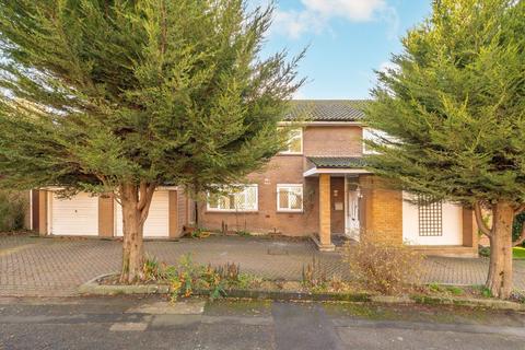 undefined, Fallowfield, Stanmore HA7