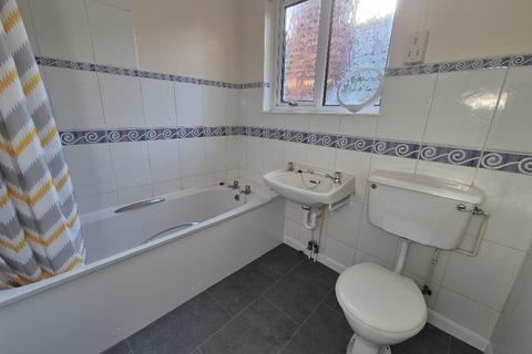 1 bedroom flat to rent, Manchester Road, Exmouth EX8