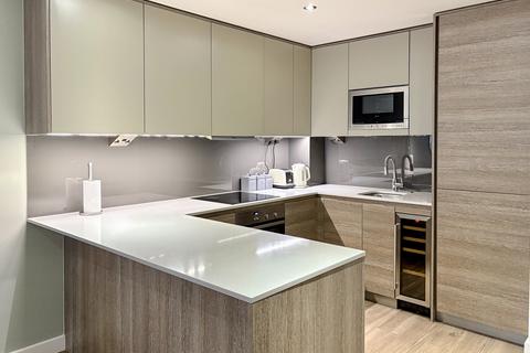 undefined, East Drive