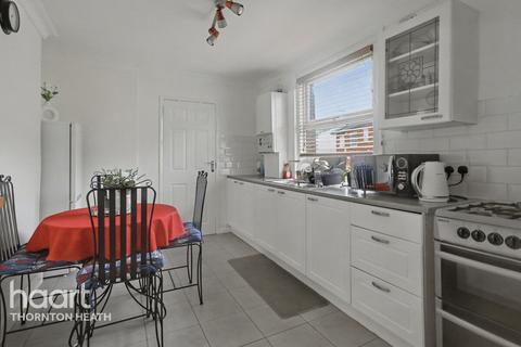 2 bedroom maisonette for sale, Luna Road, Thornton Heath