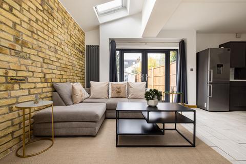 undefined, Midmoor Road