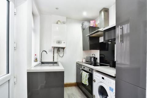 3 bedroom terraced house for sale, Leppings Lane, South Yorkshire S6