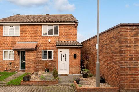 undefined, St Benets Close, Earlsfield, London, SW17