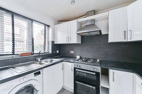 undefined, St Benets Close, Earlsfield, London, SW17