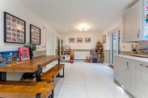 4 bedroom detached house for sale, Carroll Street, Wellington Place, Market Harborough, Leicestershire, LE16 7FJ
