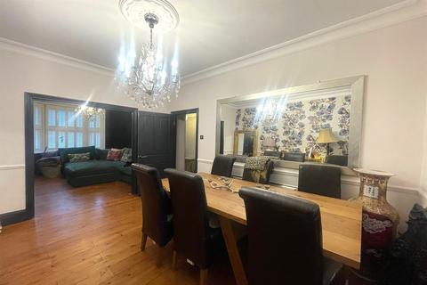 undefined, Church Road, Buckhurst Hill, IG9