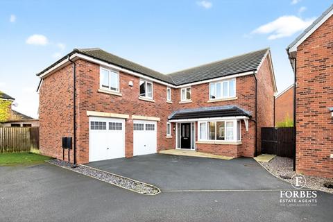 5 bedroom detached house for sale, Willowbank Close, Farington Moss PR26