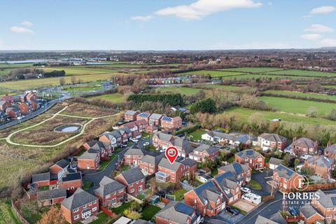 5 bedroom detached house for sale, Willowbank Close, Farington Moss PR26