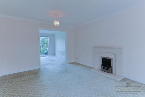 undefined, Derriford, Devon PL6
