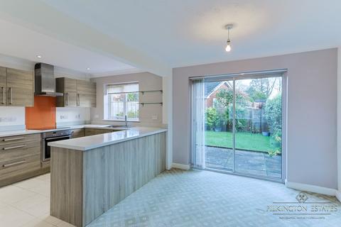undefined, Derriford, Devon PL6