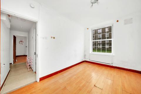 undefined, Chicksand Street, E1