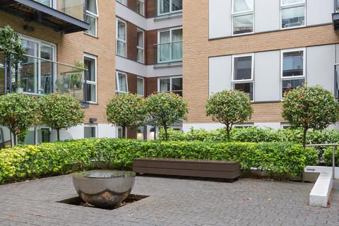undefined, Bromyard Avenue