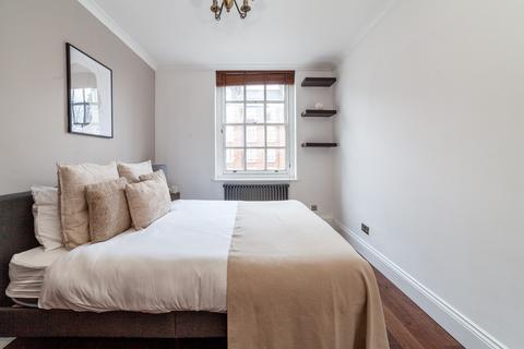 3 bedroom flat to rent, Scott Ellis Gardens