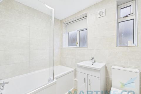 2 bedroom apartment to rent, Keymer Court, Burgess Hill