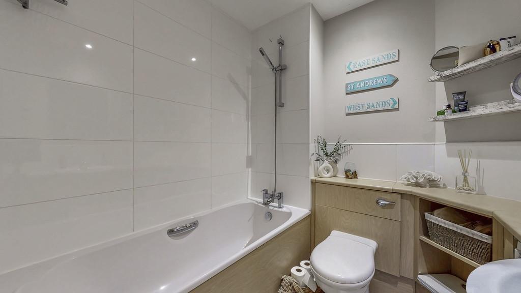 48-web-or-mls-7 Priorwood Court Flat 3.1 15