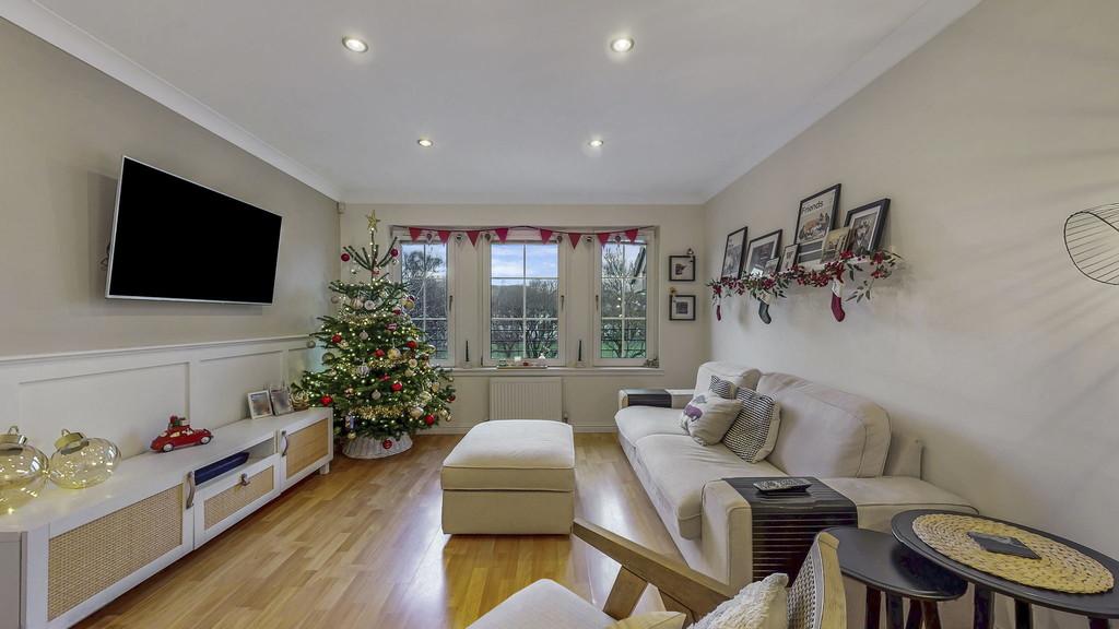 22-web-or-mls-7 Priorwood Court Flat 3.1 34