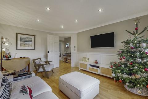 undefined, Priorwood Court, Glagsow G13