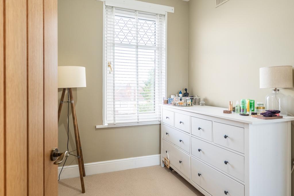 Glasllwch Crescent-10