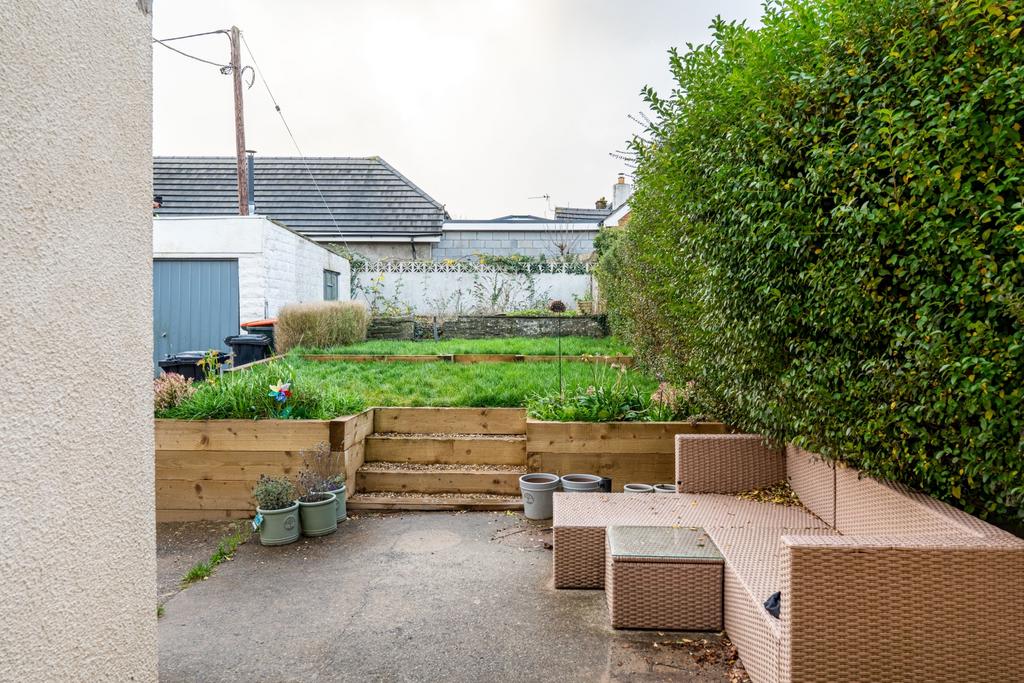 Glasllwch Crescent-23