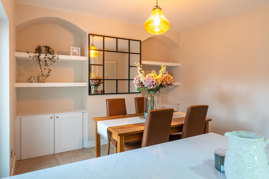 Glasllwch Crescent-26
