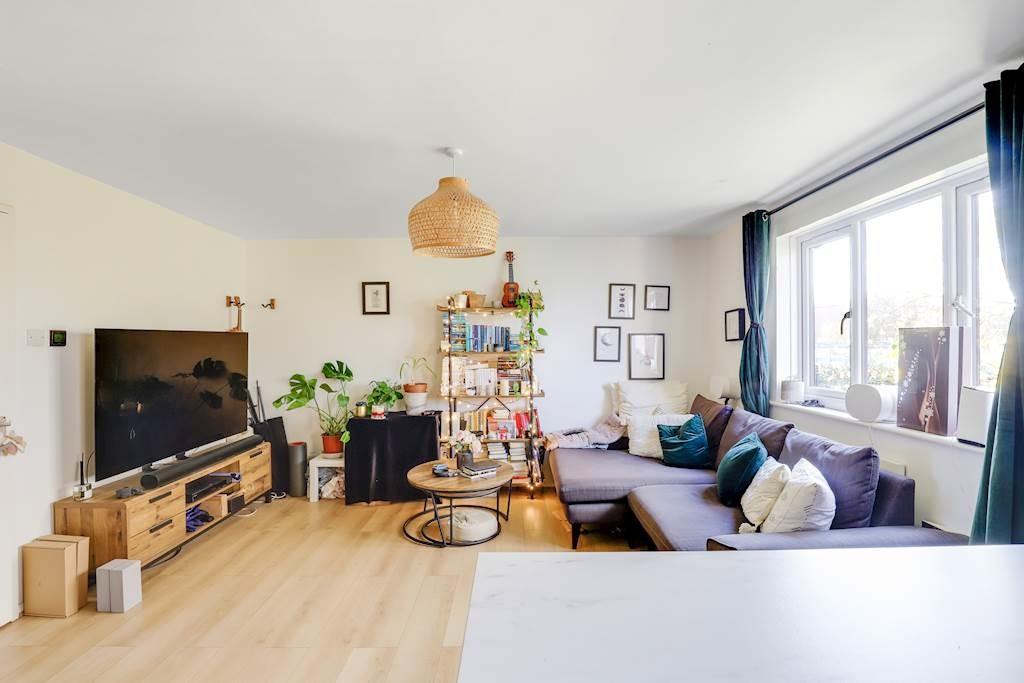 02-61b4 JHGWL - 69 Bridge Meadows - 40-small