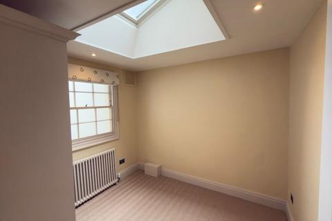 undefined, Sussex Gardens, W2, London