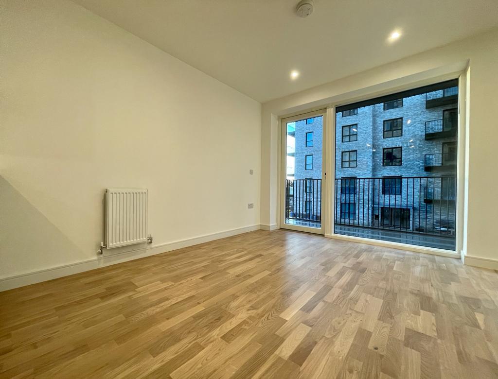 Studio Apartment to Rent