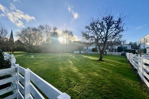 undefined, Trinity Close, Northwood HA6