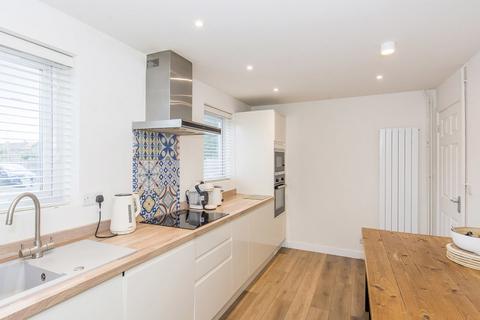 undefined, Pear Tree Gardens, Market Harborough