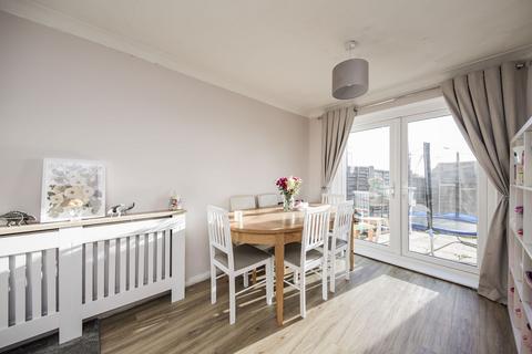 3 bedroom semi-detached house for sale, Birch Way, Heathfield