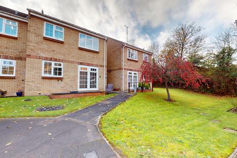 undefined, Home Farm Court