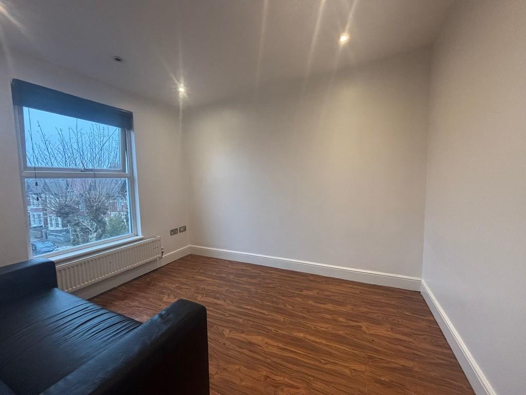 1000056478 park pararde 1