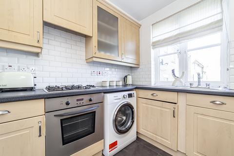 undefined, Bristowe Close
