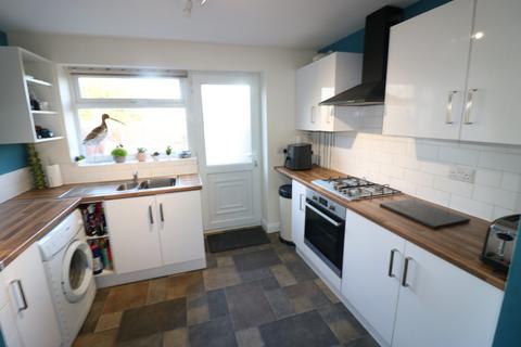 2 bedroom terraced house to rent, 102 Rockford Avenue