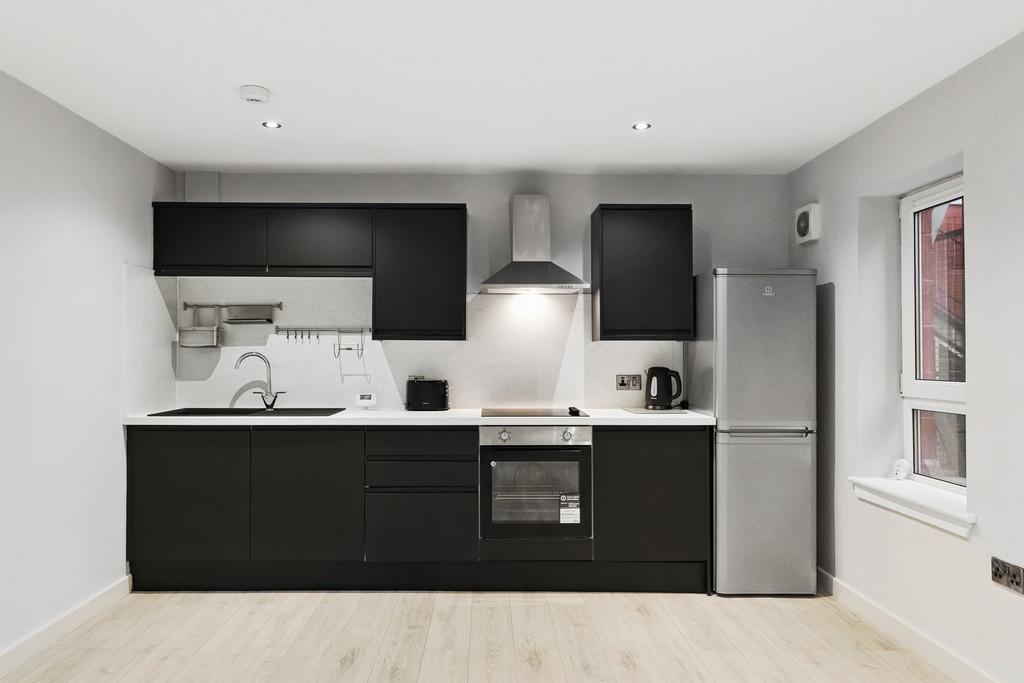 Apartment in Glasgow - View 3